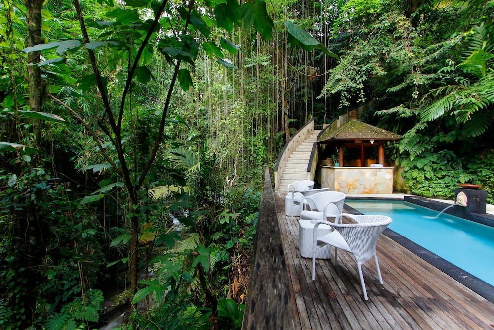 Alam Culture And Residences Villa